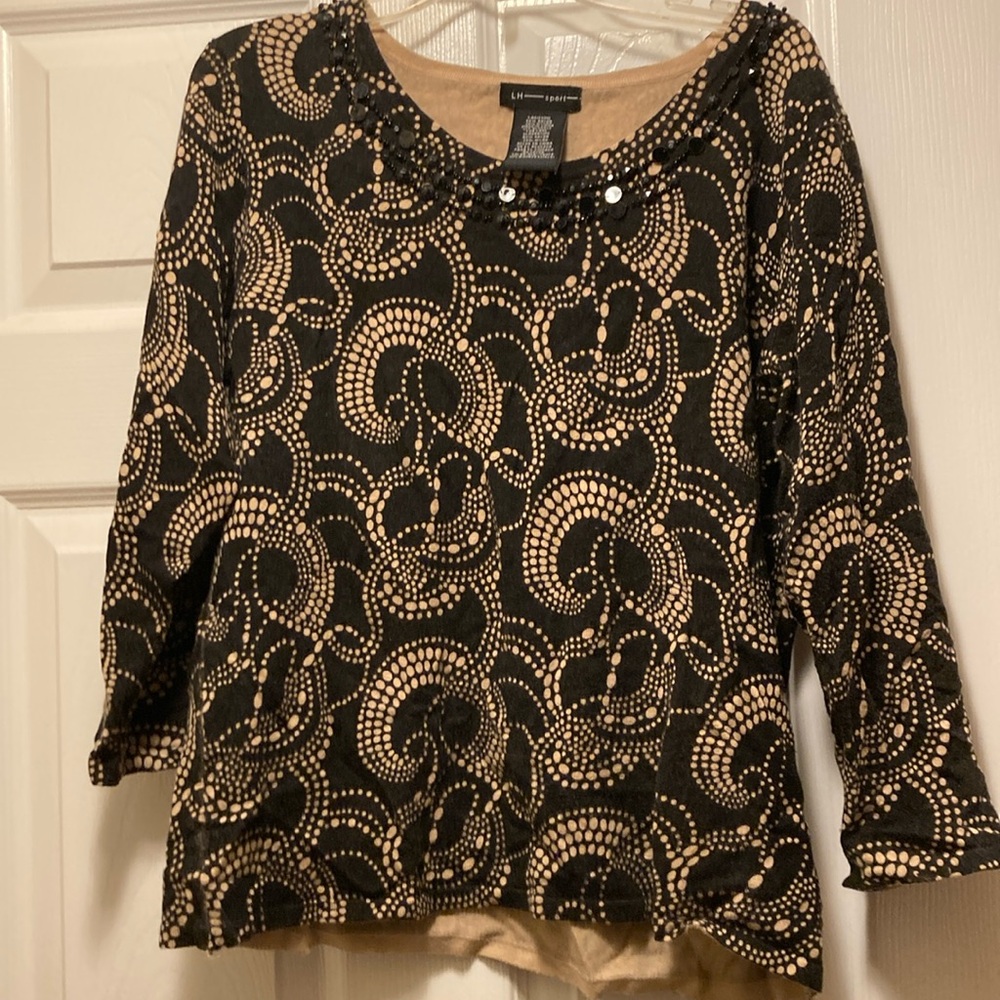 Shirt w beads around  front collar